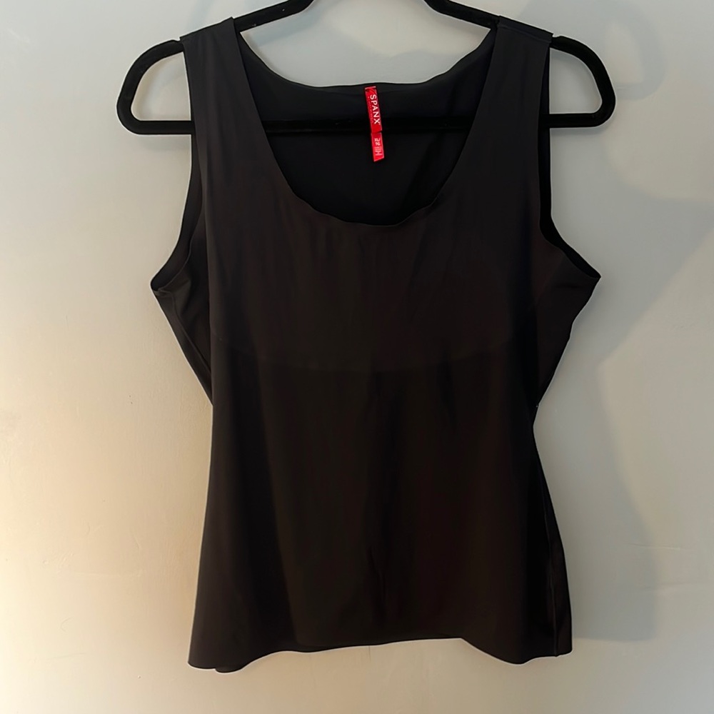 Spanx women’s XL black shape wear tank top